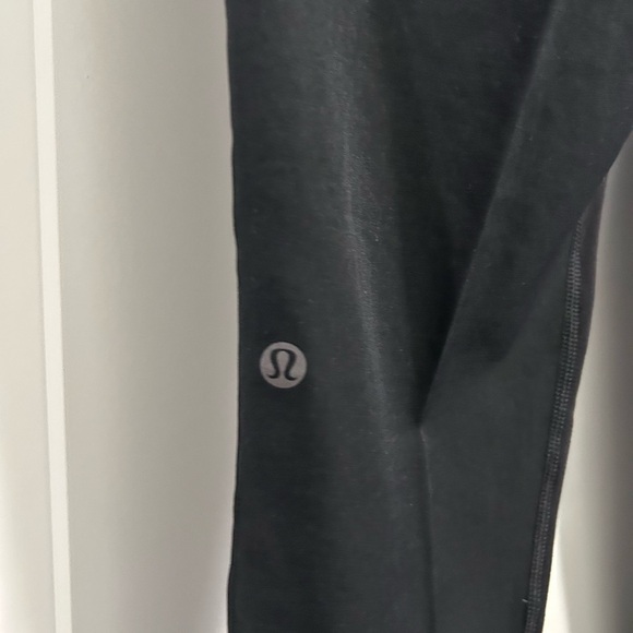 Lululemon &go City Trek Trouser-27" - Picture 3 of 3